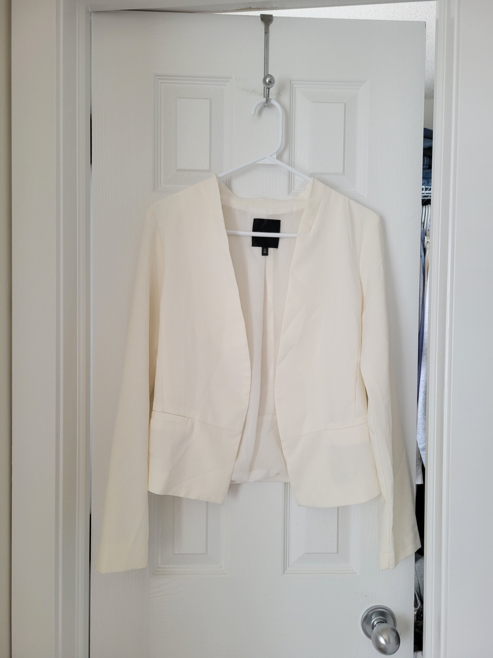 Dynamite Ivory Open-Front Blazer Size M